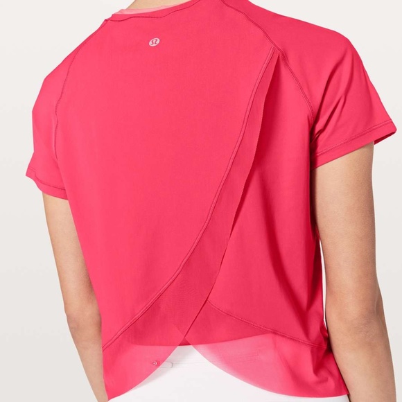 LULULEMON Quick Pace Short Sleeve Shirt Top Blouse Open Back Fuchsia Pink Mesh S - Picture 5 of 13